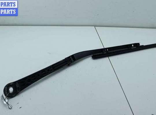 Поводок дворника на BMW 5 (E39)