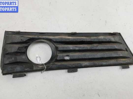 купить Рамка фары противотуманной левой на Opel Zafira B (2004-2014)