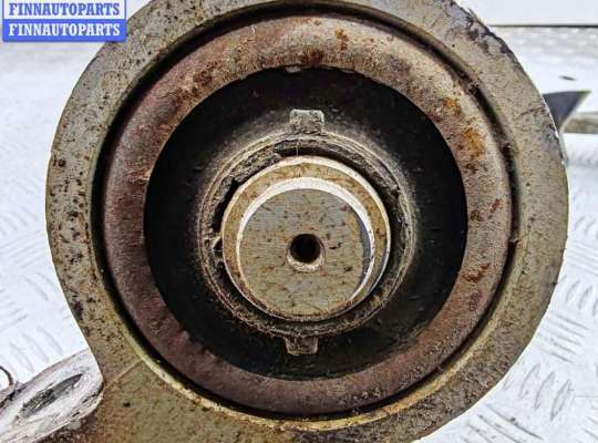 купить Рычаг подвески передний правый на Nissan X-Trail (2001-2007) T30