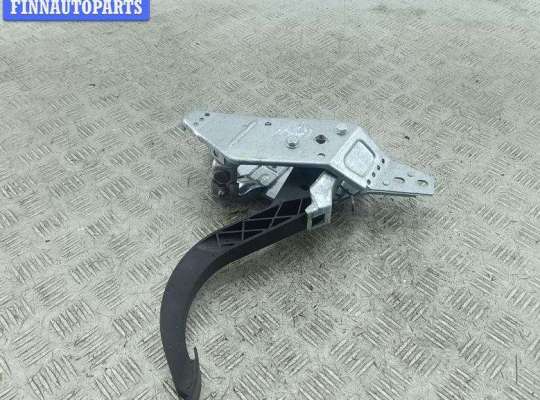 купить Педаль сцепления на Opel Astra G (1998-2004)