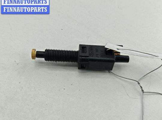 Купить Датчик педали сцепления на Audi A6 C5 (1997-2005) Датчик педали сцепления AU1722531 на Audi A6 C5 (1997-2005)