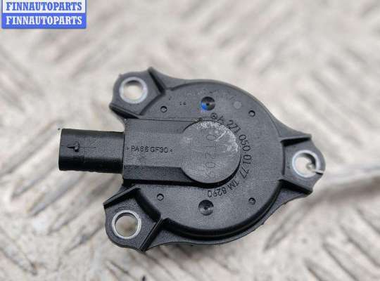 купить Клапан фазорегулятора на Mercedes C-Class W204 (2007-2015)