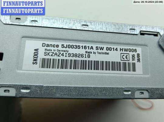 купить Аудиомагнитола на Skoda Fabia mk2 (5J)