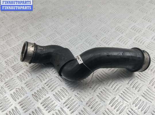 купить Патрубок интеркулера на Mercedes C-Class W203 (2000-2006)