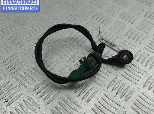 купить Датчик детонации на Volkswagen Passat B5