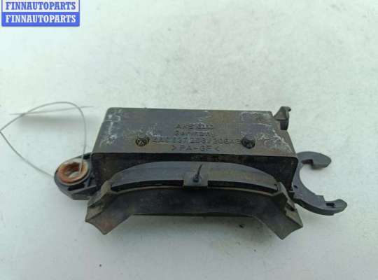 купить Ручка двери наружная передняя правая на Audi 80 B4 (1991-1996)