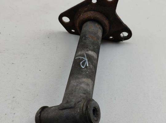 купить Кронштейн бампера переднего на Audi A6 C5 (1997-2005)