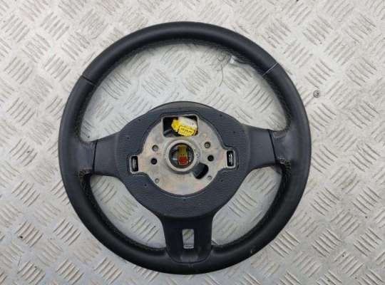 купить Руль на Volkswagen Golf-6