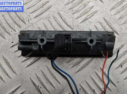 купить Кнопка открывания багажника на Audi A4 B6 (2001-2004)
