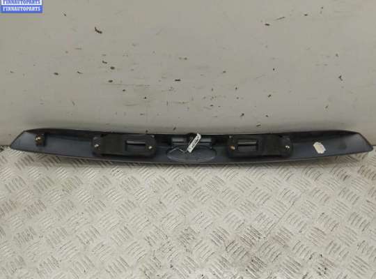 Планка подсветки номера на Ford Mondeo III