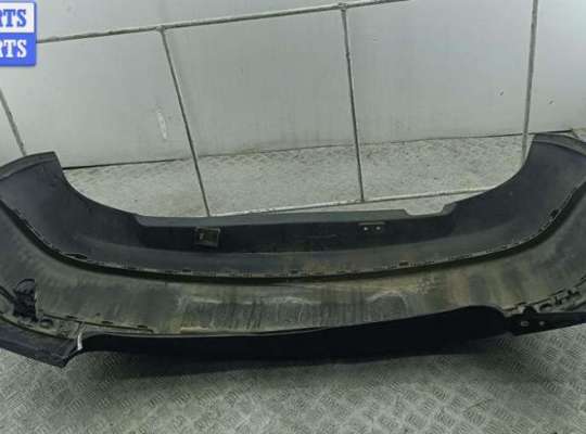 купить Бампер задний на Volkswagen Golf-4