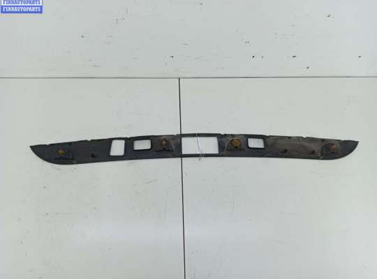 купить Накладка подсветки номера на Mercedes E-Class W212 (2009-2016)