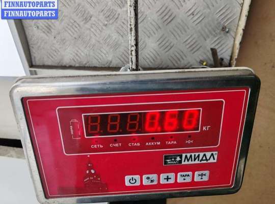 купить Молдинг двери передней левой на Mercedes W124 (1985-1995)