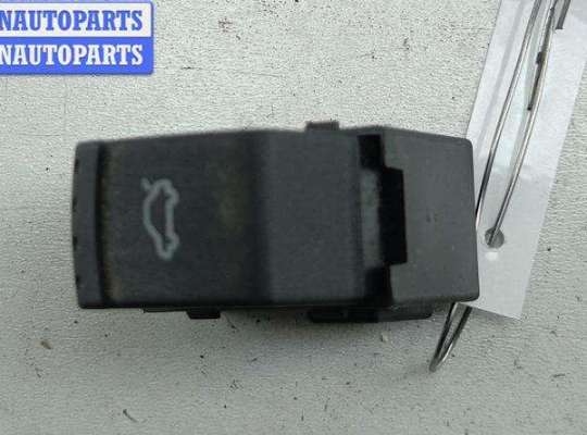 купить Кнопка открывания багажника на Volkswagen Passat B5+ (GP)