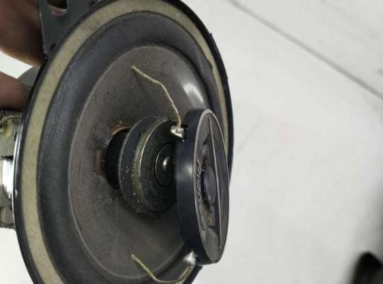 купить Динамик на Audi 90 B3 (1986-1992)