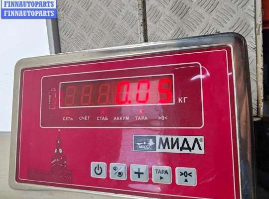 купить Кнопка стеклоподъемника заднего правого на Opel Omega B (1994-2003)