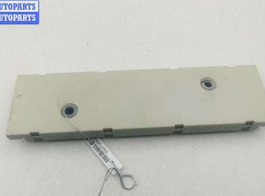 купить Усилитель антенны на BMW 5 E60/E61 (2003-2010)