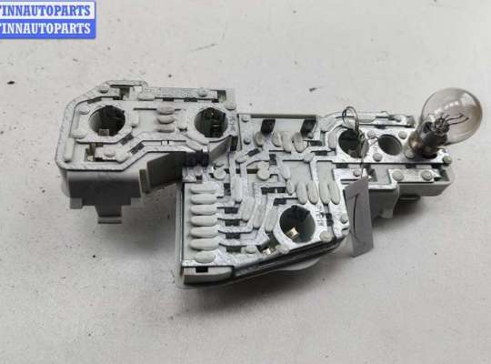 купить Плата фонаря заднего правого на Volkswagen Passat B5+ (GP)