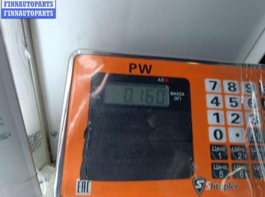 Решетка (заглушка) бампера на Mercedes-Benz C (W204)