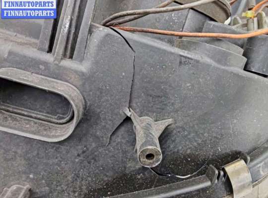 купить Фара правая на Nissan Primera P12 (2002-2008)