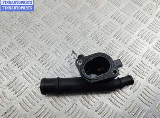 купить Фланец (тройник) системы охлаждения на Volkswagen Caddy (2004-2010)