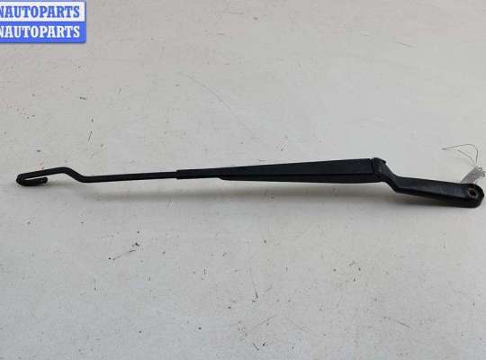 Щеткодержатель (поводок стеклоочистителя) передний SK523763 на Skoda Octavia mk1 (A4 1U) 1996-2010