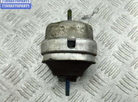 Подушка крепления двигателя AU1725353 на Audi A6 C5 (1997-2005)