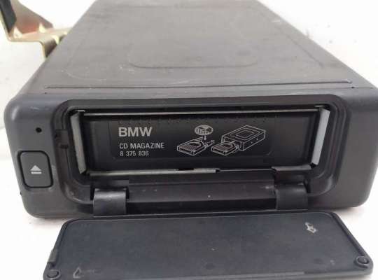 купить CD-чейнджер на BMW 7 E38 (1994-2001)