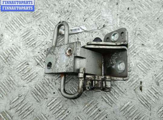 купить Петля двери передней правой на Volkswagen Passat B7