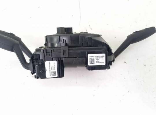 купить Переключатель подрулевой (стрекоза) на BMW 3 E90/E91/E92/E93 (2005-2013)