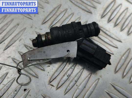 купить Форсунка топливная на Volkswagen Passat B6