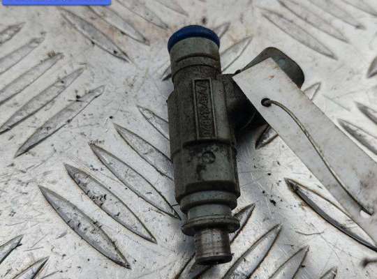 купить Форсунка топливная на Chrysler Voyager (2001-2007)