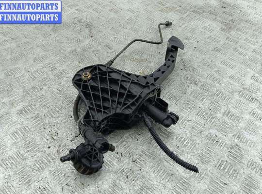 купить Педаль сцепления на Volkswagen Golf-5 Plus