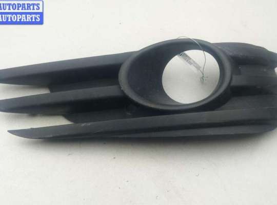 купить Фара противотуманная правая на Opel Vectra C (2002-2008)