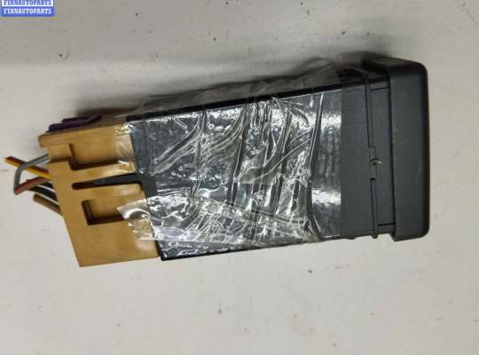купить Кнопка обогрева сидений на Ford Galaxy (2000-2006)