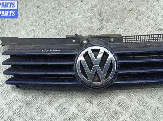 купить Решетка радиатора на Volkswagen Bora