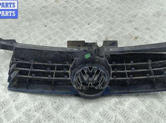 купить Решетка радиатора на Volkswagen Bora