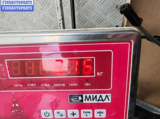 купить Стекло двери передней правой на Volkswagen Passat B4