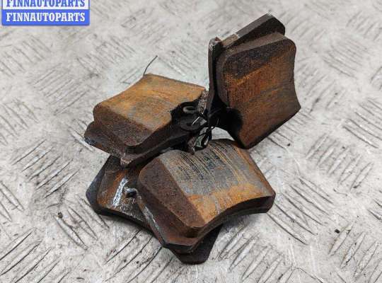 купить Колодки тормозные задние на Peugeot 307