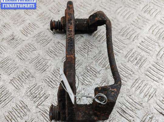 Купить Скоба суппорта переднего на Ford Mondeo III (2000-2007) Скоба суппорта переднего FO2064580 на Ford Mondeo III (2000-2007)