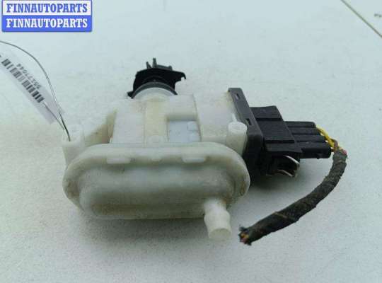 купить Активатор (привод) замка двери задней правой на Volkswagen Passat B4