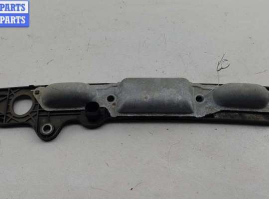 купить Кнопка открывания багажника на Volkswagen Touran