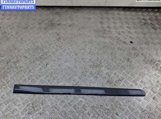 Молдинг на Opel Zafira B