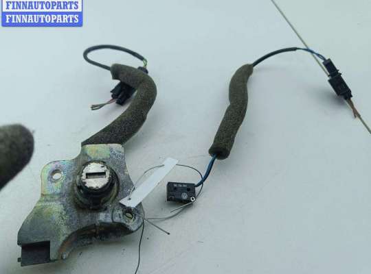 Личинка крышки багажника на SEAT Alhambra I (7MS)