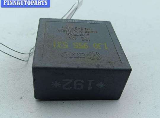 Реле стеклоочистителя (дворников) VG2611855 на Volkswagen Bora