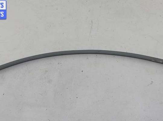 Молдинг двери передней правой AU1728757 на Audi A6 C5 (1997-2005)