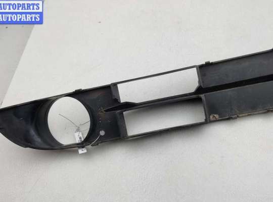 купить Рамка фары противотуманной правой на BMW 5 E60/E61 (2003-2010)