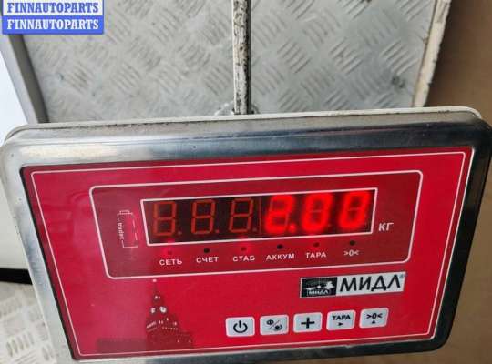 купить Обшивка двери задней левой (дверная карта) на Audi 80 B4 (1991-1996)