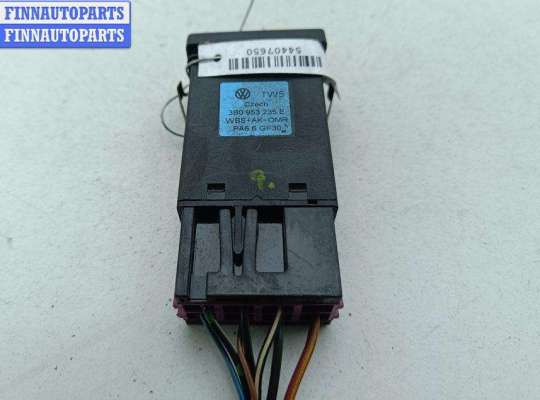 купить Кнопка аварийной сигнализации (аварийки) на Volkswagen Passat B5