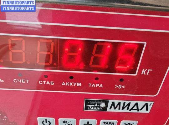 купить Молдинг двери задней левой на Audi A6 C5 (1997-2005)